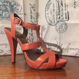 Never worn Paolo Jarren sandal